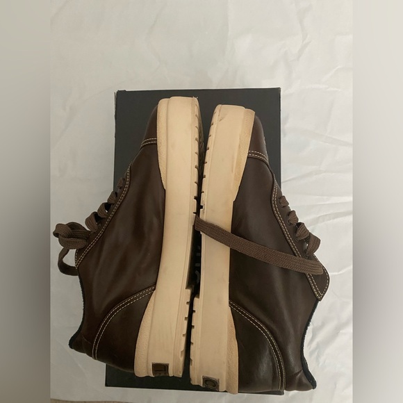 Great Vintage Chanel Sneakers SZ 38 Dark Brown Beautiful Leather Good Condition - Picture 3 of 9